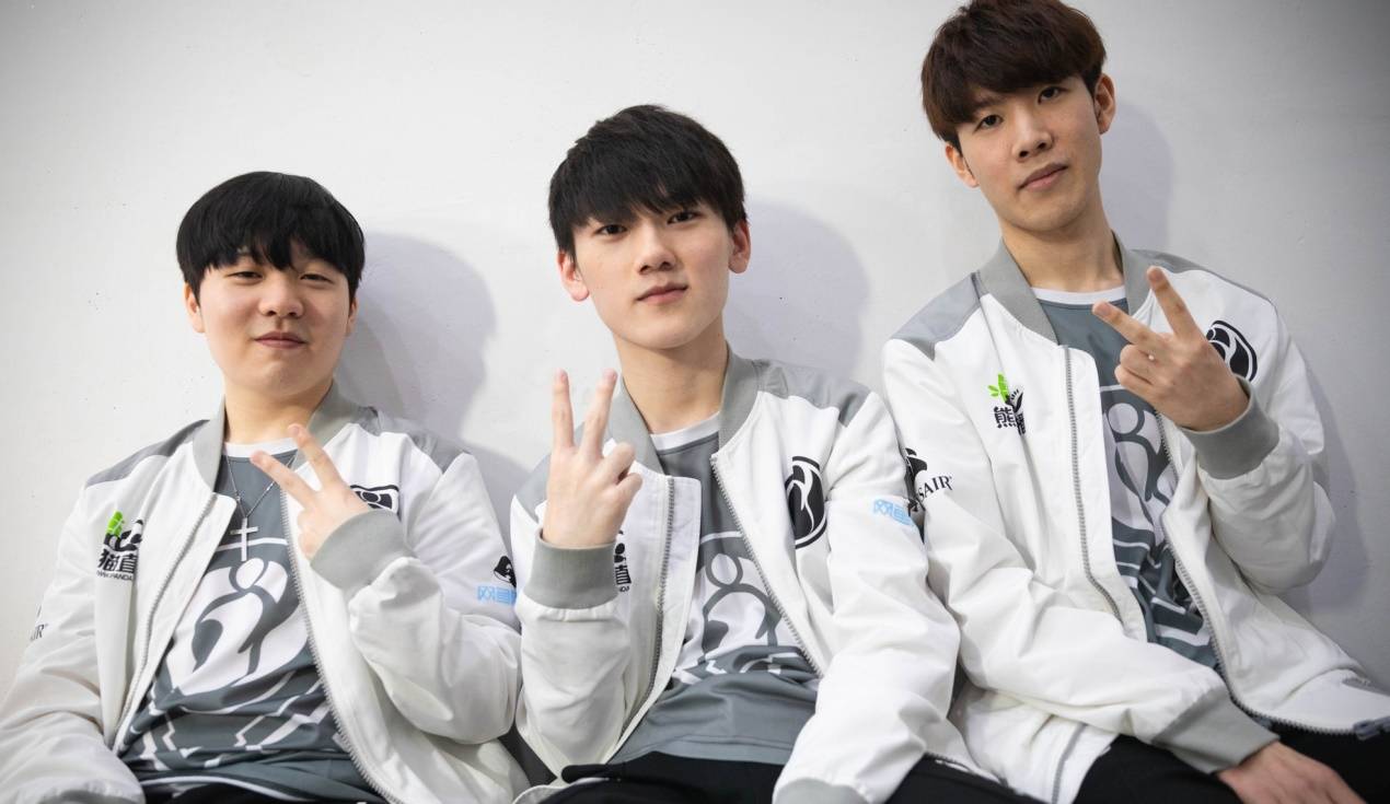 进入决赛还 进入决赛还