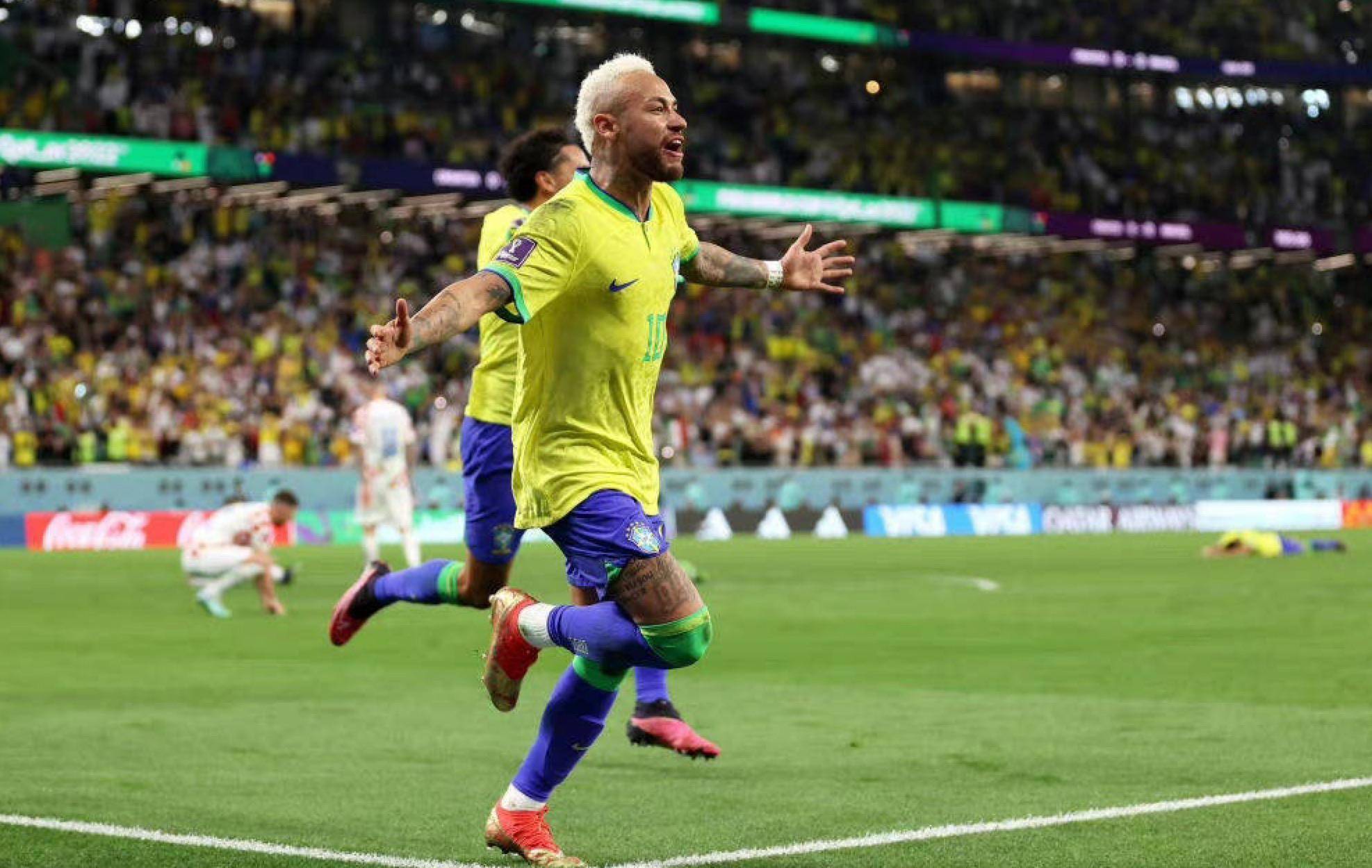 鉴于马竞与 鉴于马竞与