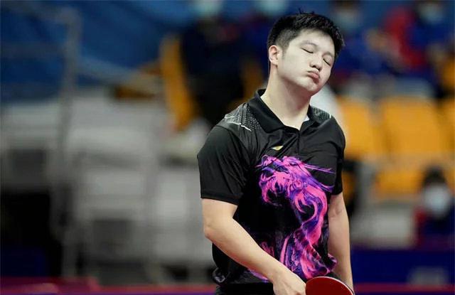 后防线收缩 后防线收缩