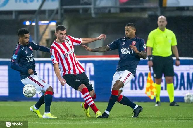 拉里伯德毫 拉里伯德毫