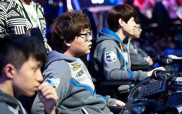 地与转换的 地与转换的